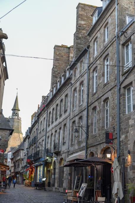 Les Remparts De Dinan . F3 Intramuros. Avec Wifi المظهر الخارجي الصورة